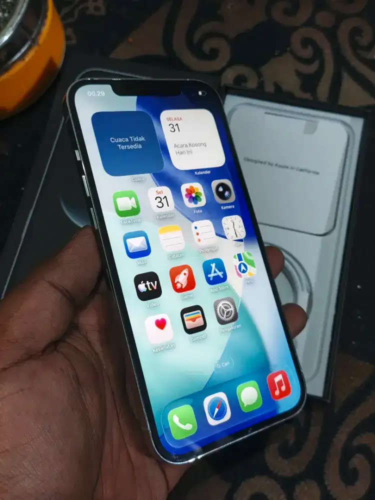 Iphone 12 promax 512gb fullset no minus bisa semua kartu