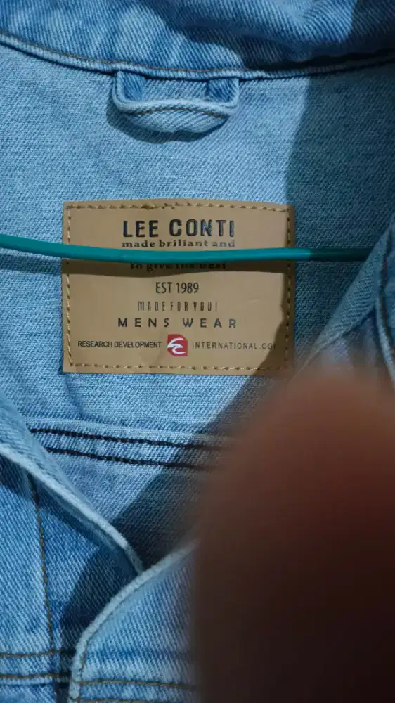 Jaket jeans lee conti