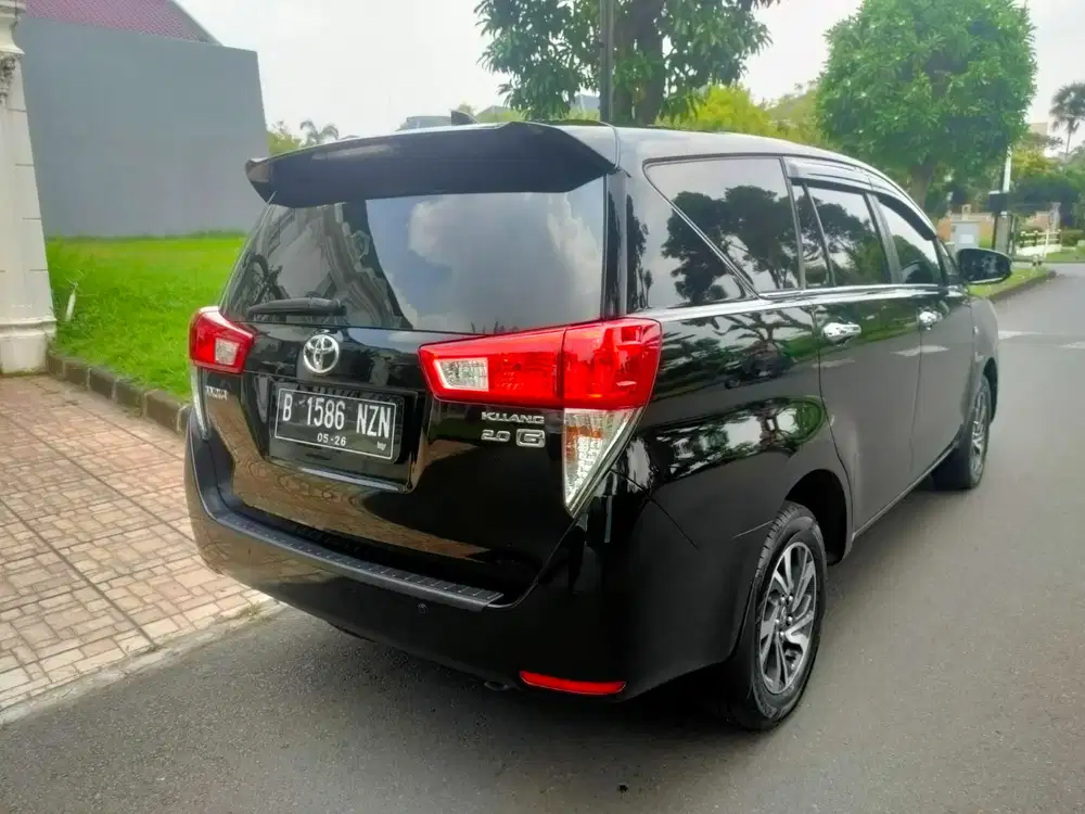 Toyota Kijang Innova 2021 Bensin
