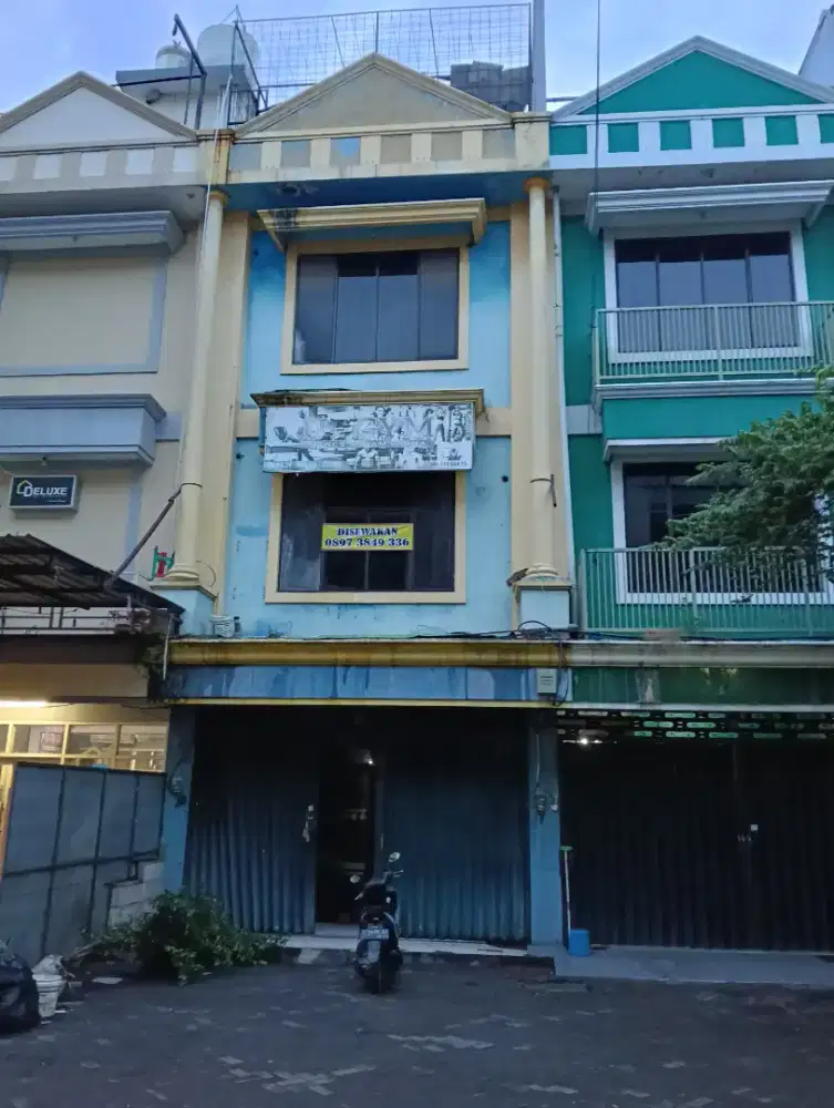 Disewakan cepat Ruko Gateway Blok E 28 Jln. Raya Waru/S.Parman