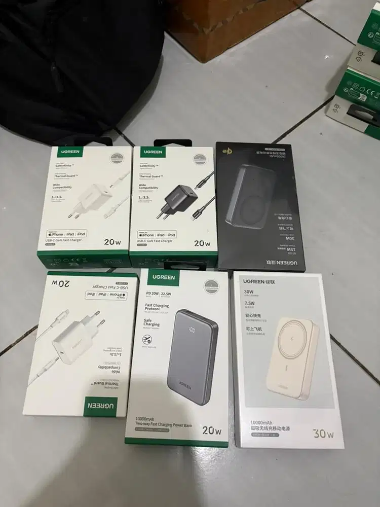 Charger dan powerbank ugreen