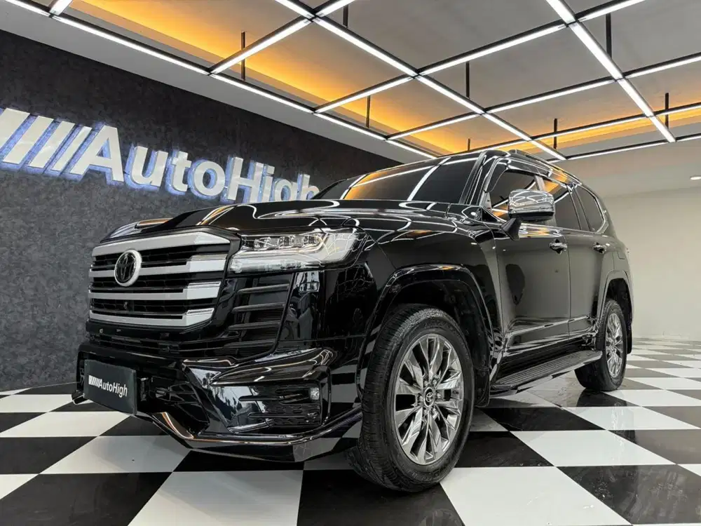 DP10% [Km11.000] Land Cruiser VXR 2023 Black Reg 2024 #AUTOHIGH