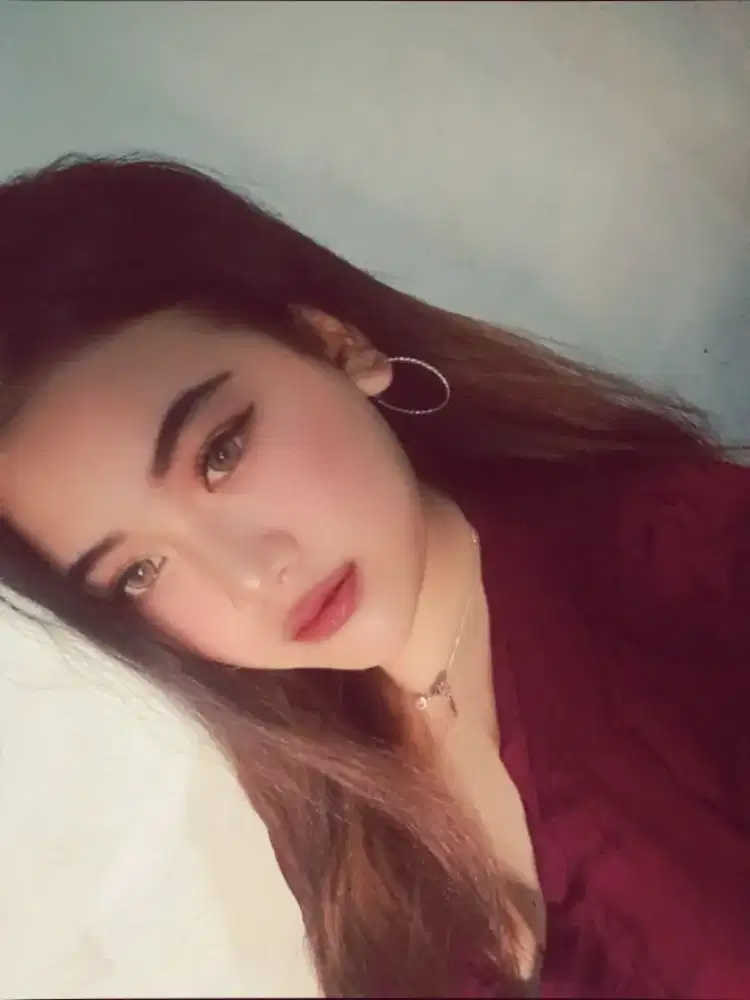 Cari pekerjaan sebagai host live