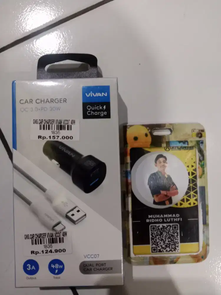 Car charger vivan vcc07