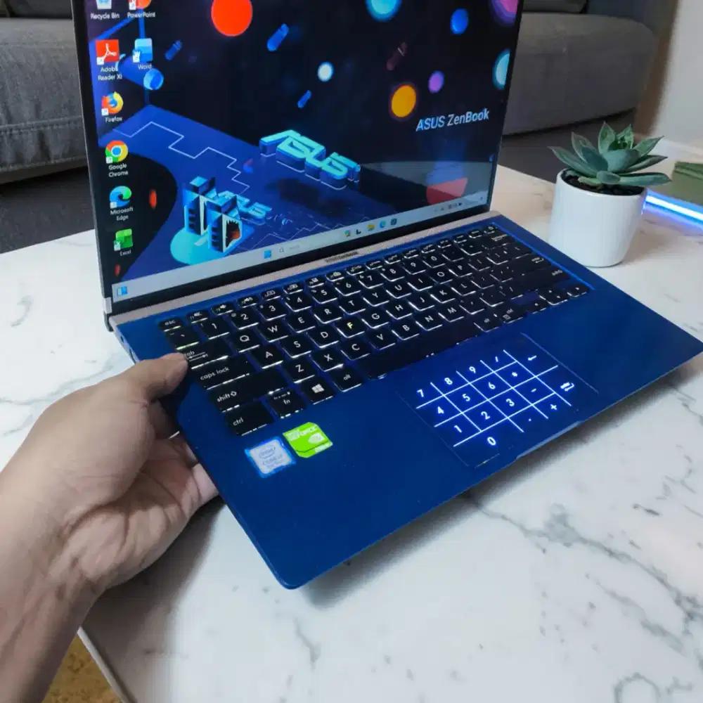 Laptop ASUS ZENBOOK CLASIC UX433FN Ram 16GB + SSD 512GB+ VGA NVIDIA