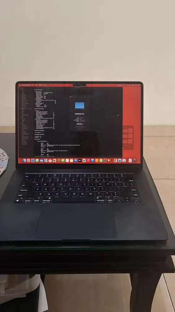 Macbook Air M2 15Inch 8/256