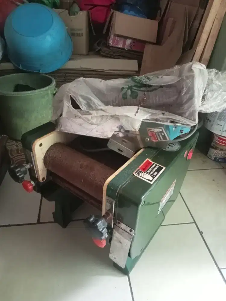 Mesin Penggiling Daging atau mie Matrix