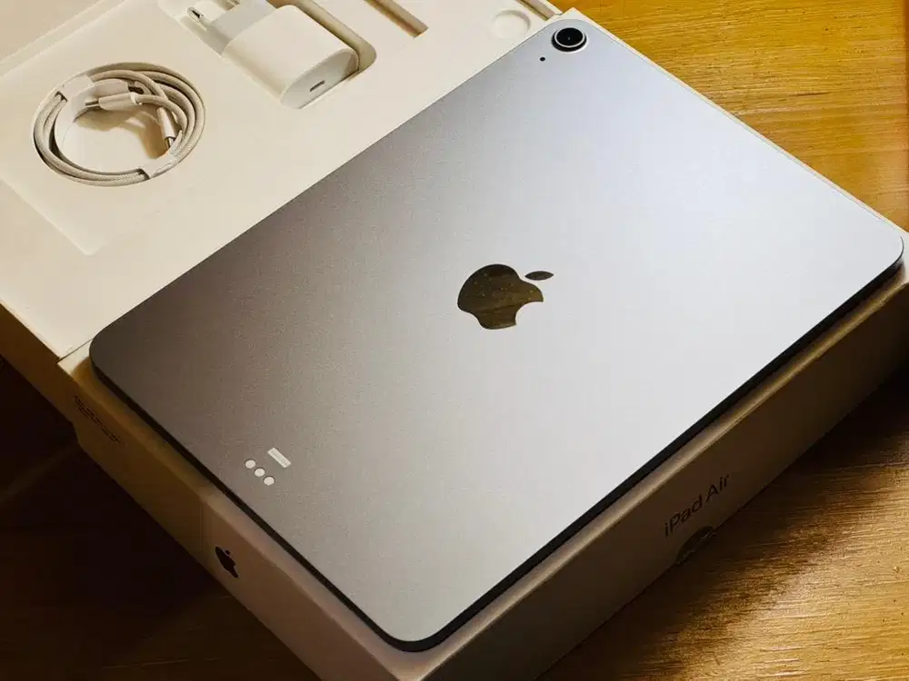 iPad Air 7 M3 256GB iBox BH100% CC48 Invoice Terlampir