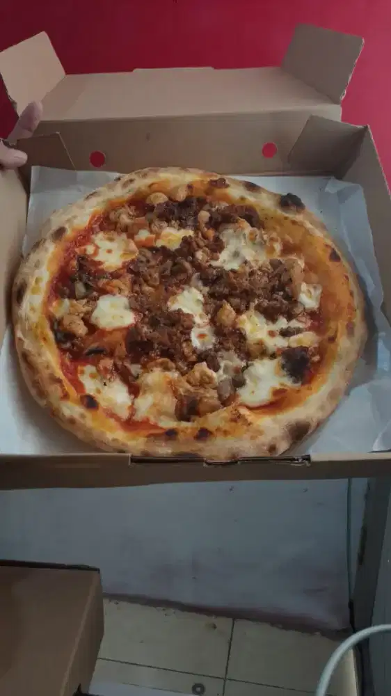 Dibutuhkan lowongan pegawai karyawan karyawati penjaga stand makana