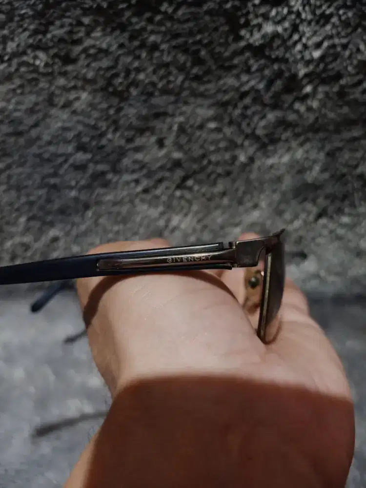 Frame kacamata Givenchy original