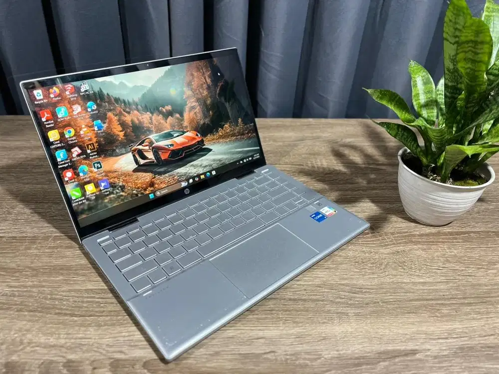 Laptop designer content creator hp x360 convertible i5 12th 8gb 256gb