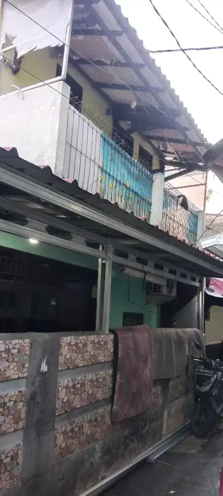 Rumah 2 Lantai Tanpa Perantara SHM 96 M