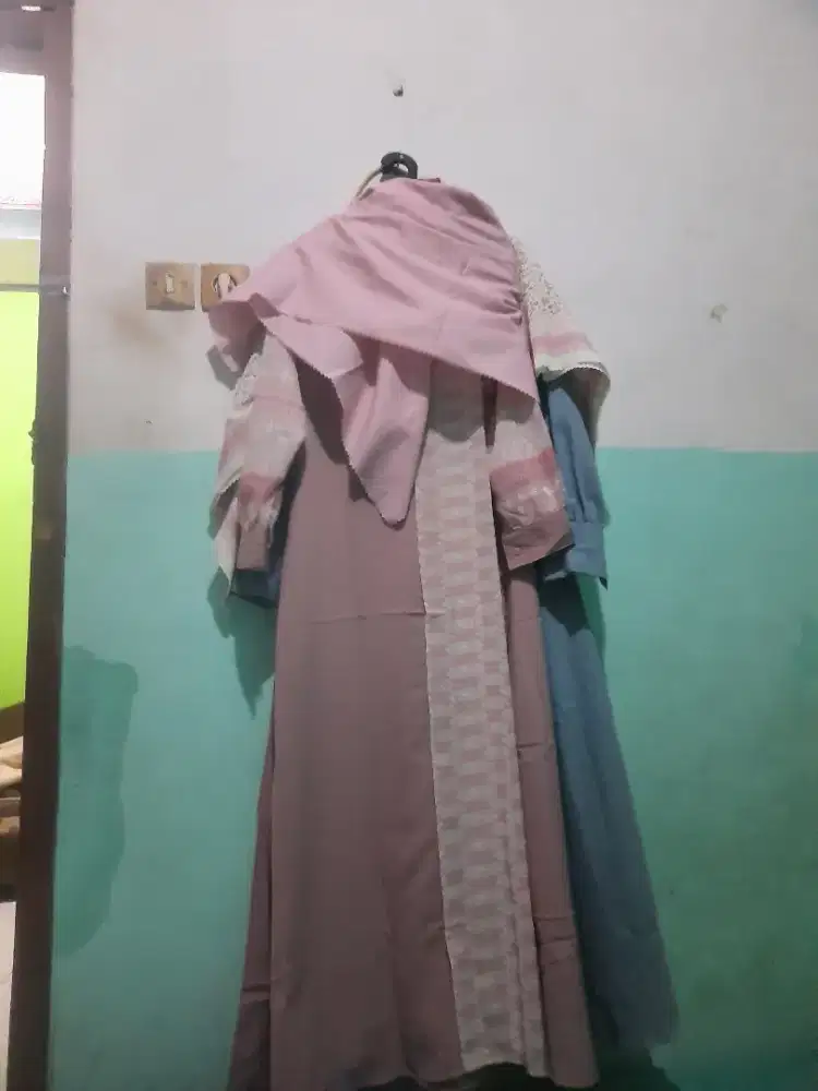 Gamis sarimbit dusty pink