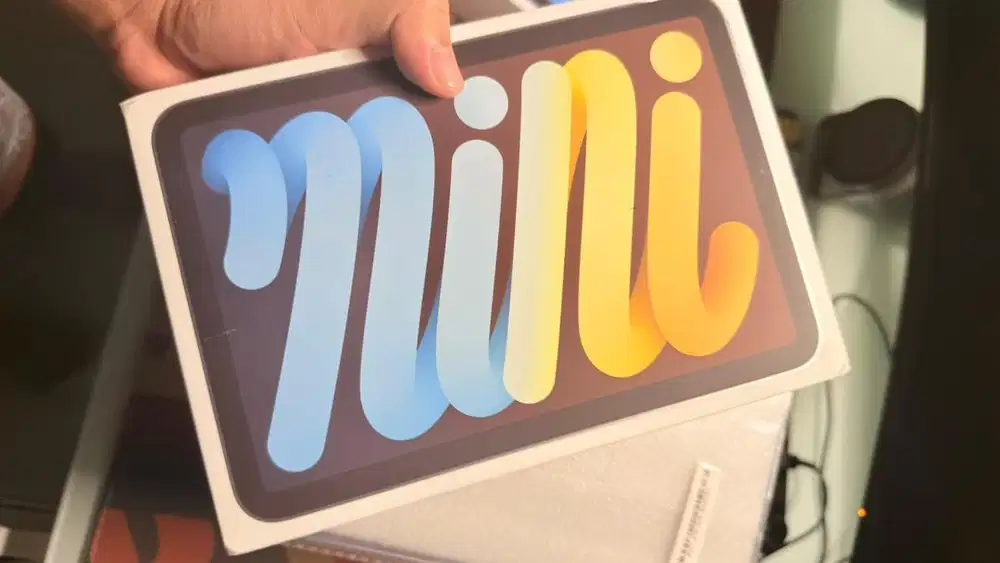 Ipad Mini 7 128GB Blue Inter wifi BRAND NEW SEGEL