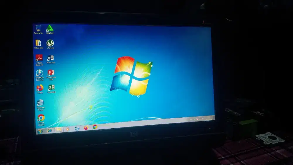 All in One PC 19inch HP Pavillion AMD X2 murah minus layar dipakai ok