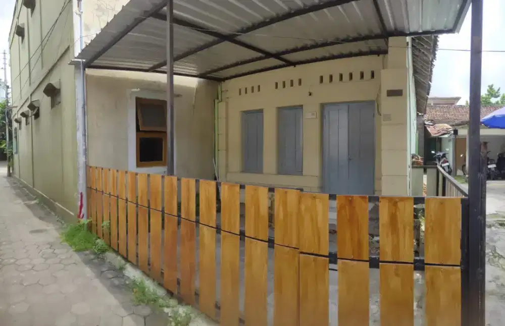 Rumah murah dekat banget masjid di area Prawirotaman Brontokusuman Yk