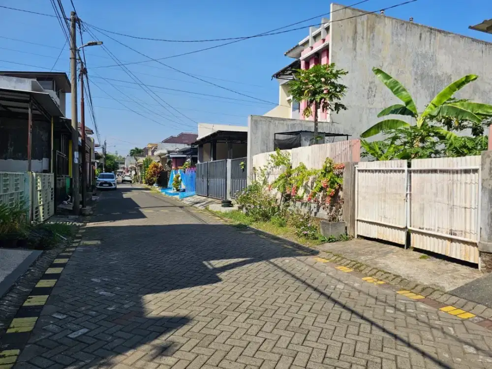 Tanah Kavling Cluster Plousan Samping nya Araya