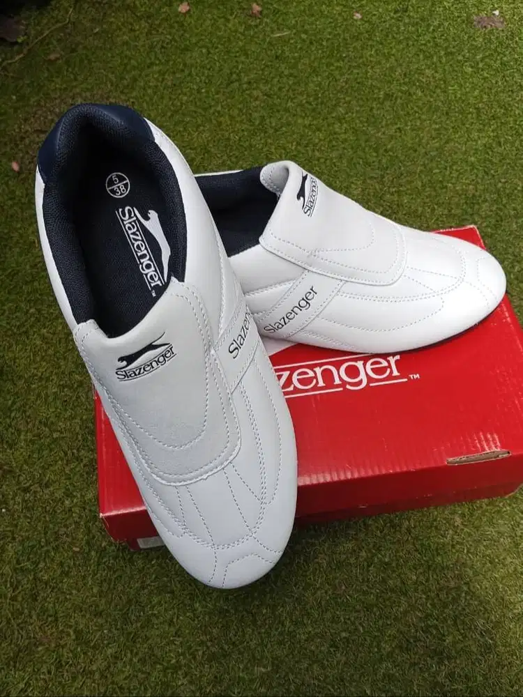 Slazenger Women's Warior Sports Shoes - White/Navy | BNIB NEW