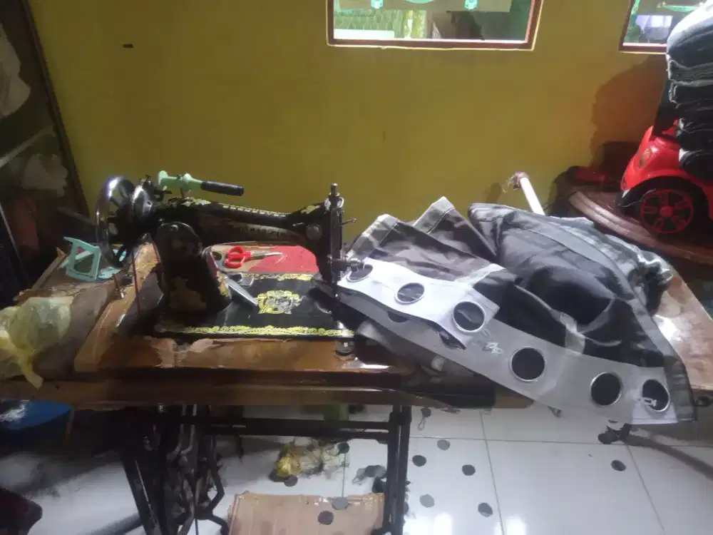 jasa menjahit ( KODIAN, LUSINAN)