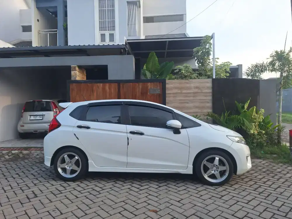 Honda Jazz RS 2016 low KM