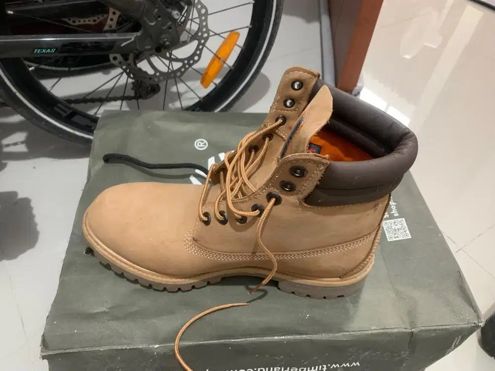 Thimberland boots TB 0A27UF