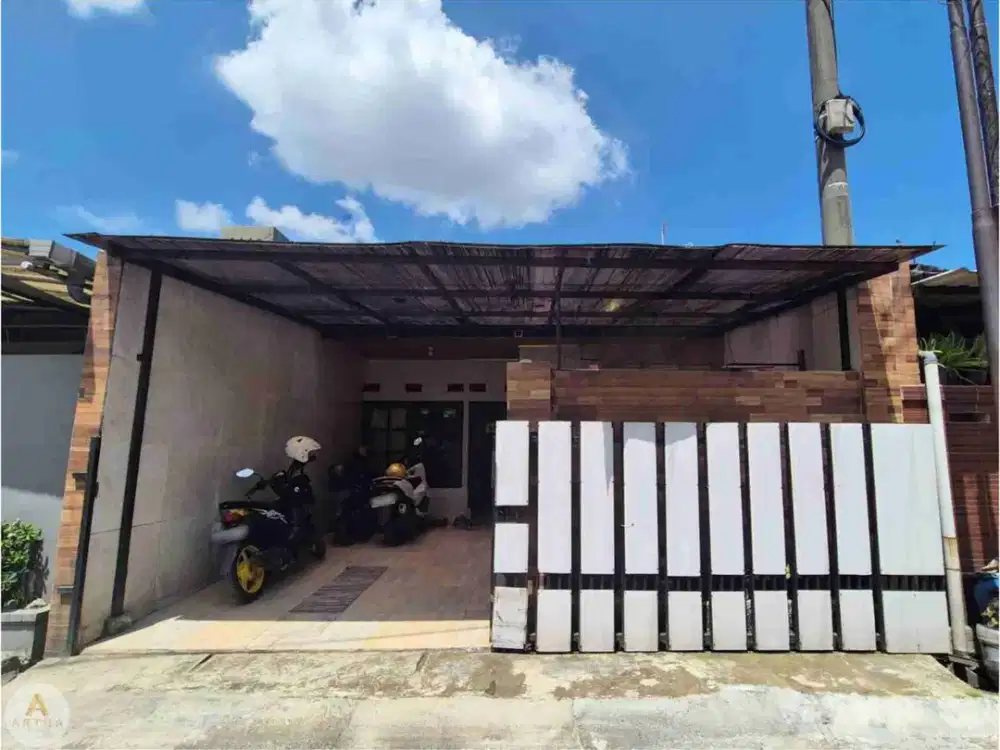 Jual Rumah Bagus dan Siap. Huni di Taman Cibaduyut Indah Bandung