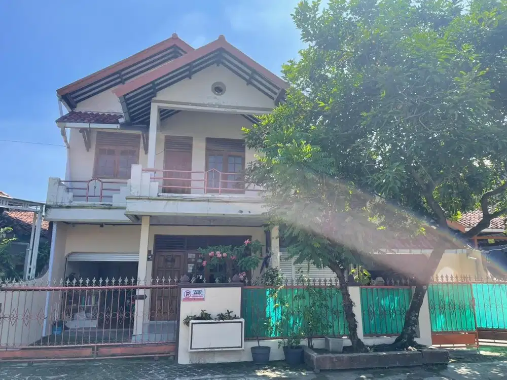 Rumah siap huni pinggir jalan