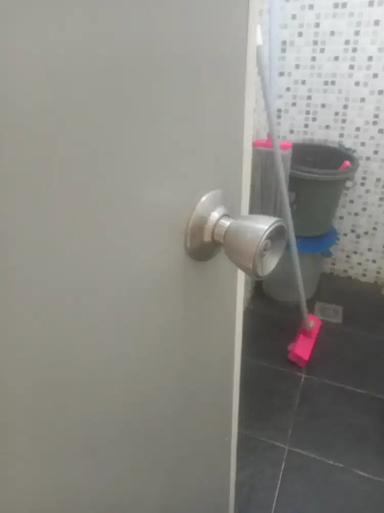 Jasa renovasi rumah cat dan perbaikan lainnya