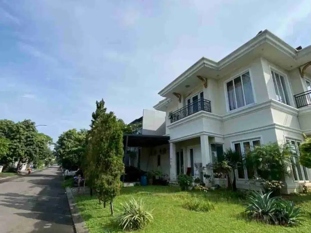 Dijual Rumah murah besar  hoex fullfurnis kota wisata Cibubur.