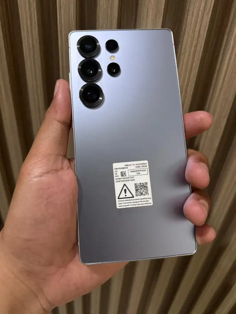 Samsung Galaxy S25 Ultra 12/256. LIKENEW. Mulusss no Minus