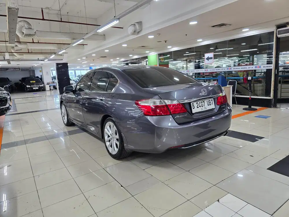 KM ANTIK !! HONDA ACCORD VTI-L 2.4 AT NIK 2013