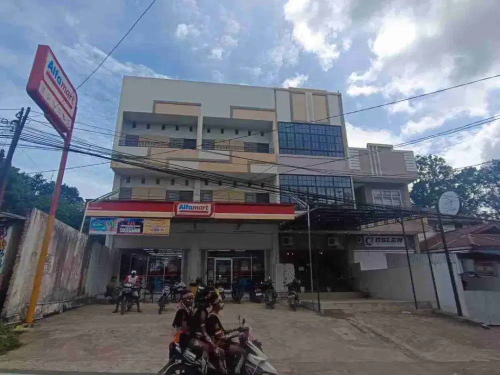 Jual Ruko 3 Unit di Kota Sorong Jln.Malikendi Depan Kampus UMS