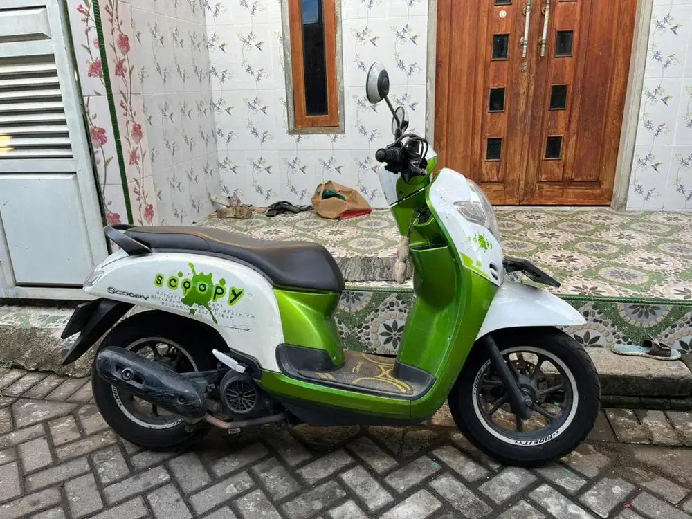 Scoopy hijau 2017 limited edition