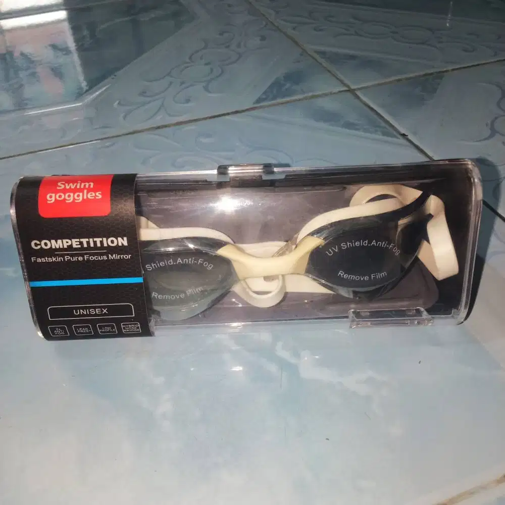 Kacamata Renang Competition Unisex Anti Fog UV Shield