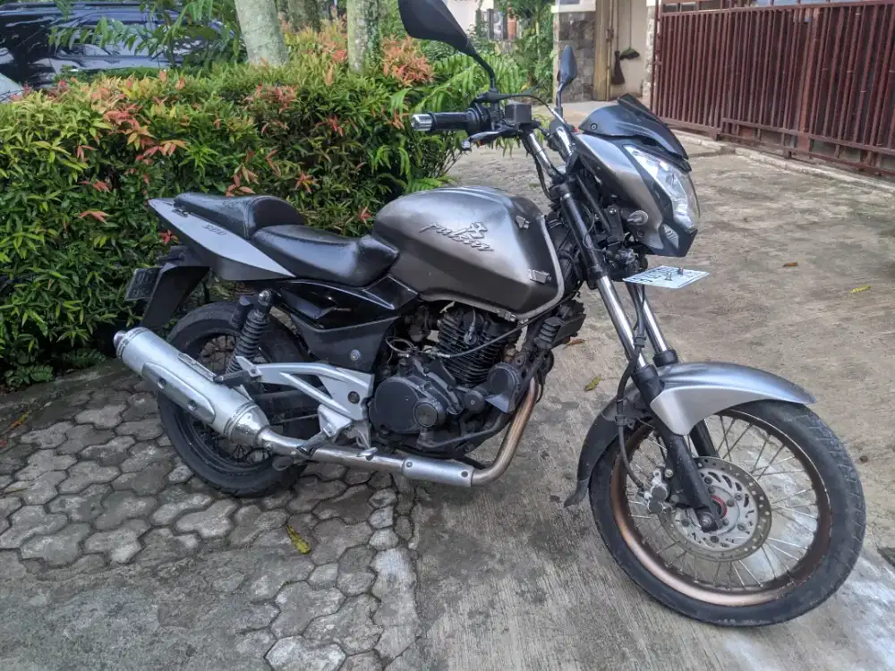 Bajaj pulsar 2008 plat B jaktim off, jual atau kembalian motor
