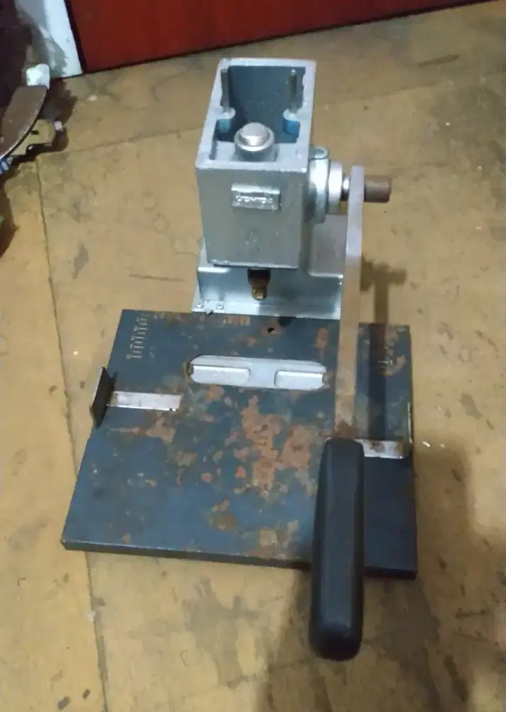 Alat Pon punch press manual serba guna