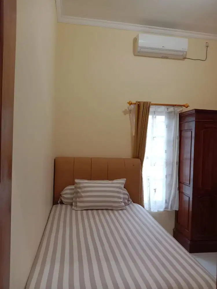 Kost Queen khusus Wanita