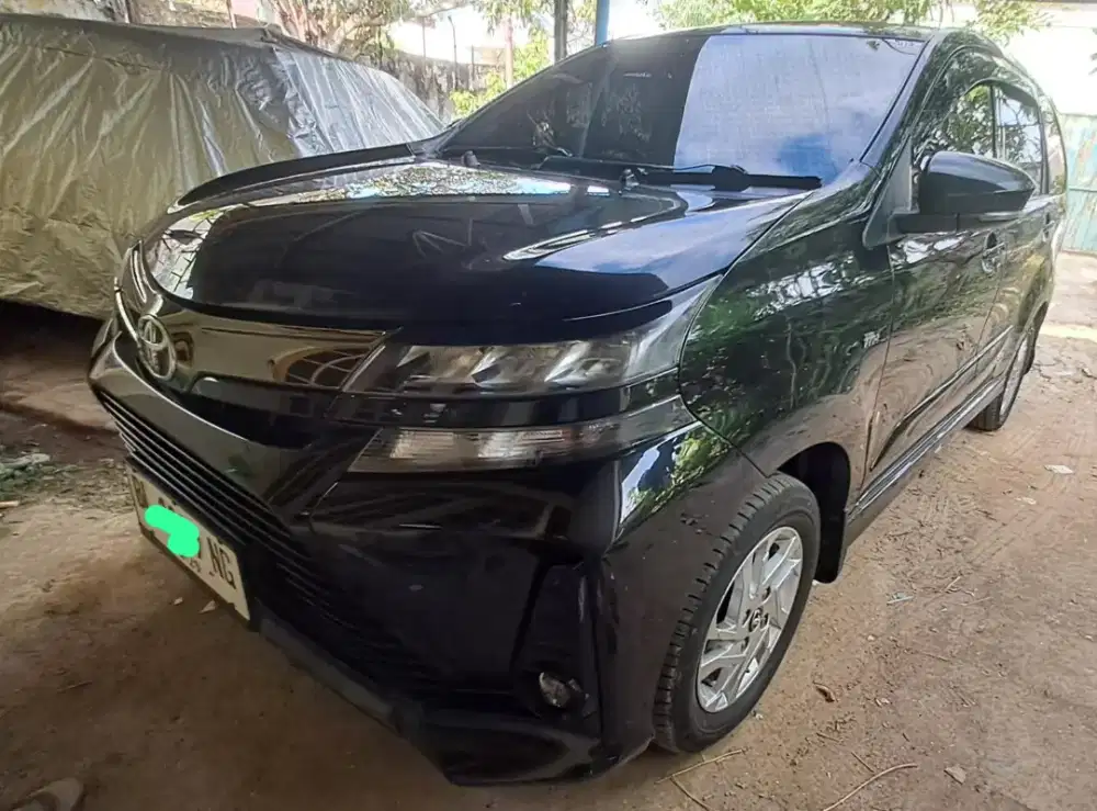 Jual Avanza Veloz 1.3 Manual hitam