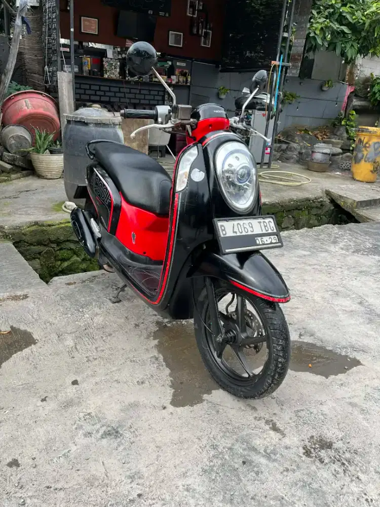 HONDA SCOOPY FI 2014 PAJAK HIDUP