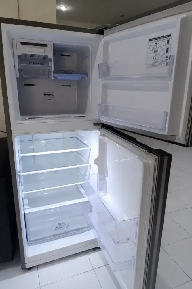 Kulkas samsung inverter 2 pintu