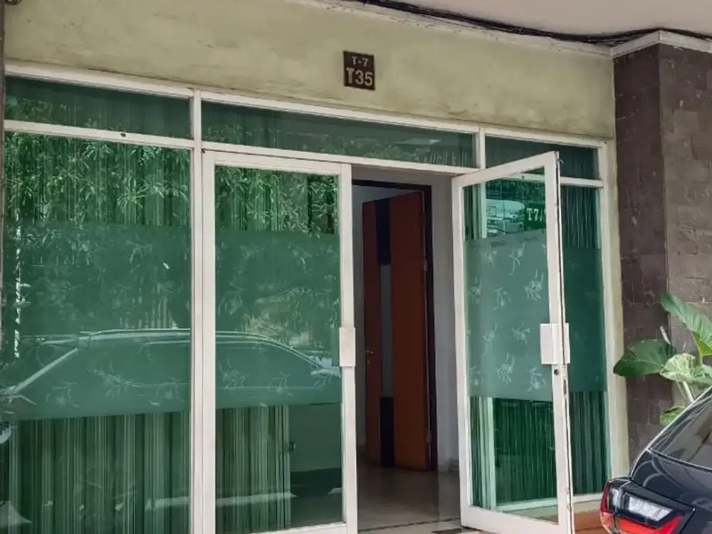 Disewa murah Ruko Puri Britania Puri Indah Siap Pakai