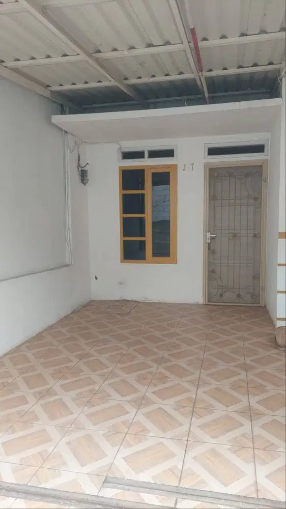 disewakan rumah komplek Graha Karang Tengah ciledug tangerang Jakarta