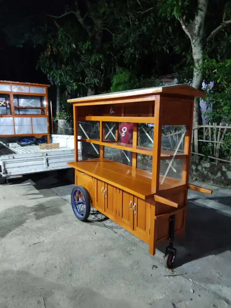 Gerobak Angkringan jg Melayani Pesanan Grobak Bakso Mie Bubur Sate dlL