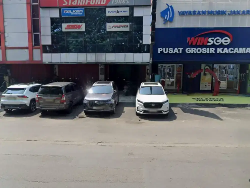 Ruko gandeng Boulevard Raya Kelapa Gading (2 unit gandeng) 9x16m 2,5 lantai, jalan raya