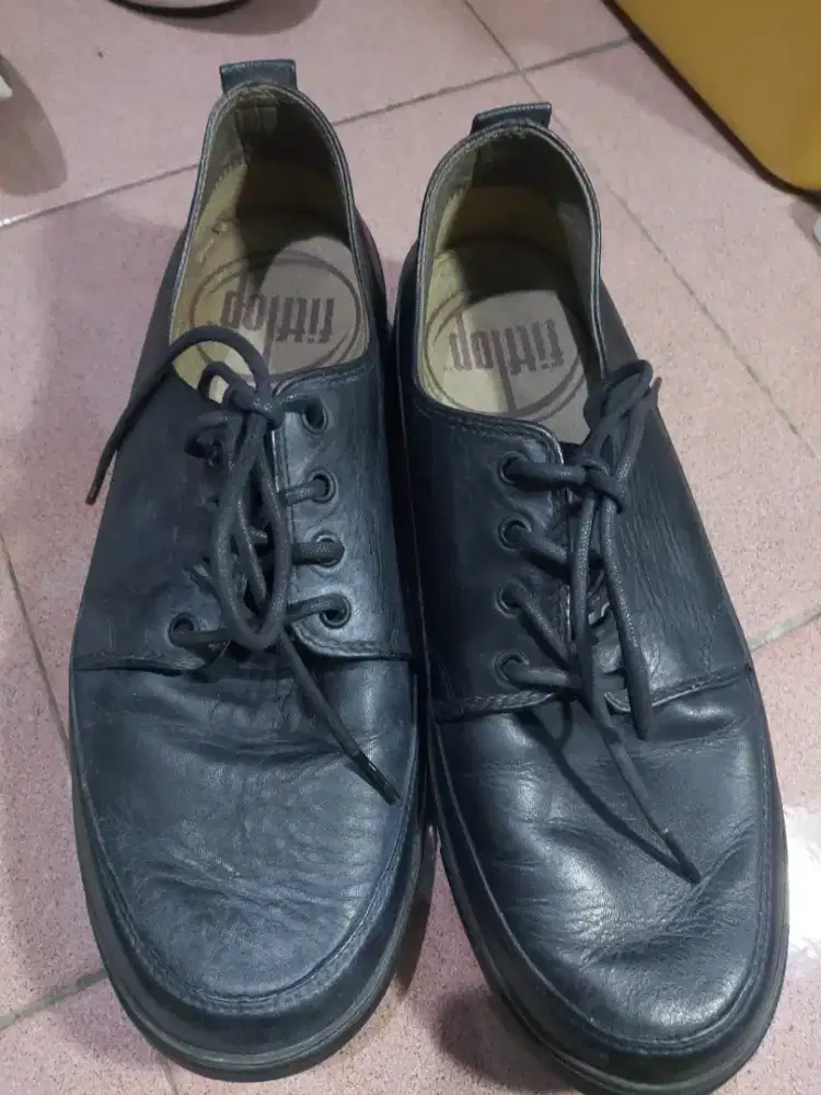 Sepatu Kulit Fitflop Size 42