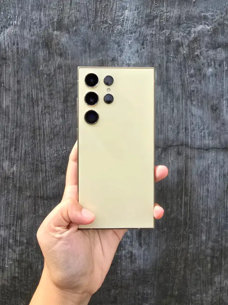 Samsung S24 Ultra 512gb sein