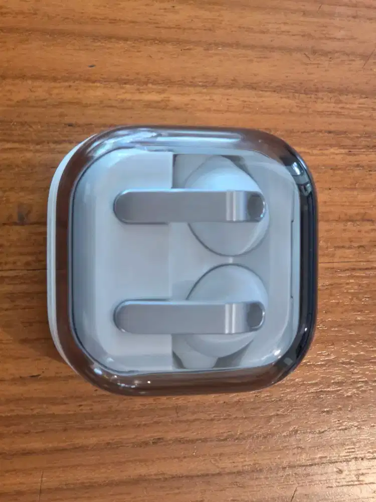 Galaxy buds pro 4 BNOB bonus case samsung