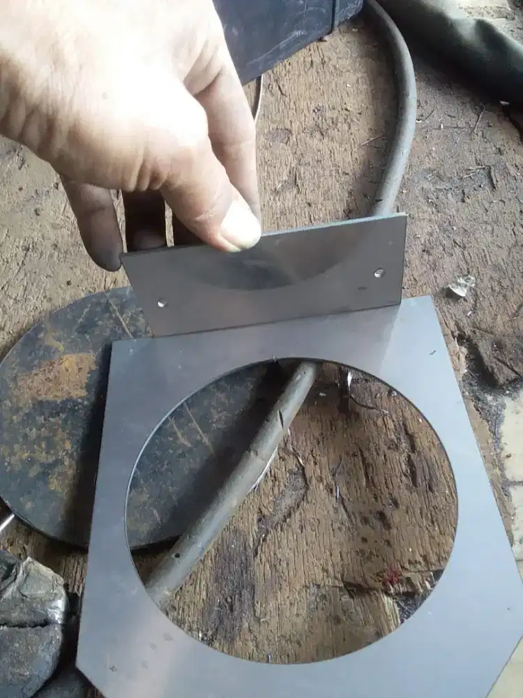 Tukang poles stainless