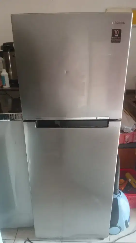 kulkas 2 pintu  semi jumbo inverter samsung