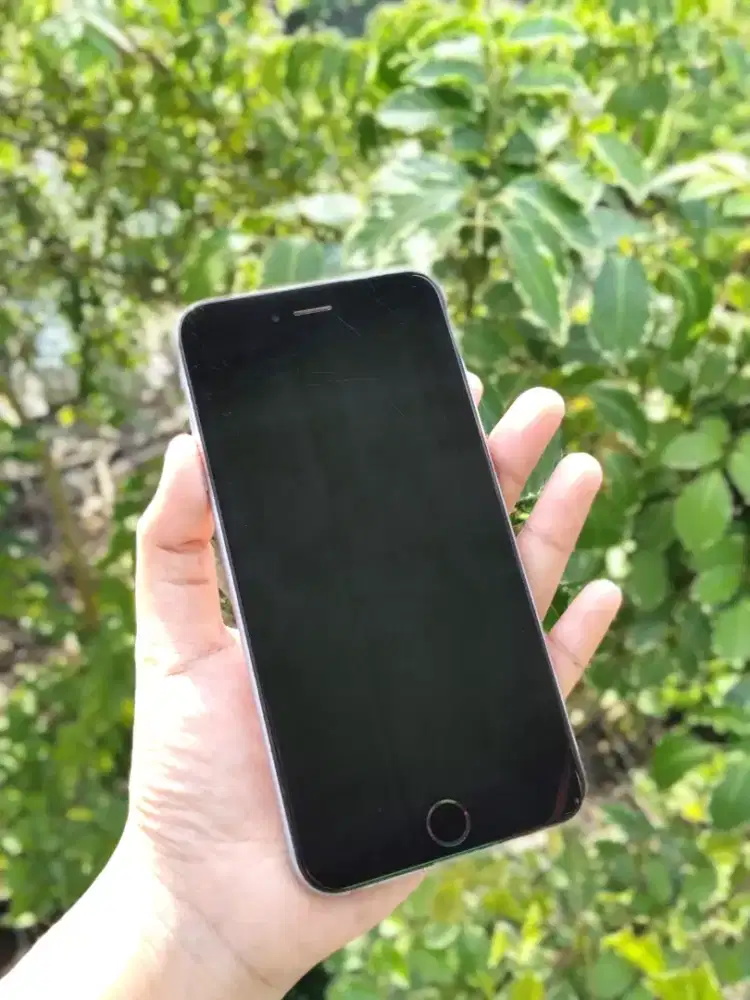 Iphone 6s plus besar